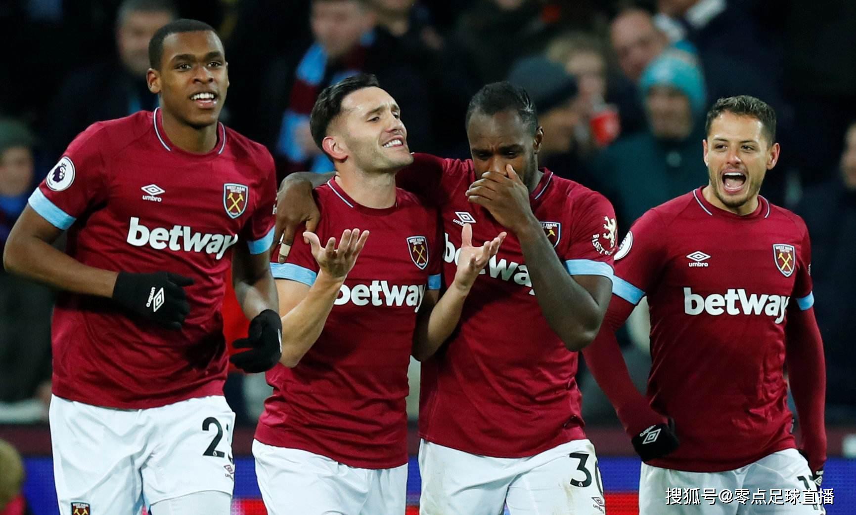 通过多项政 通过多项政